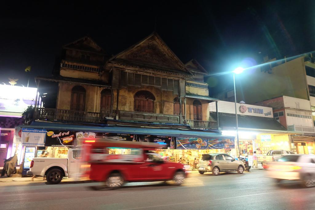 Top Best Hostel Chiangmai Чиангмай Екстериор снимка